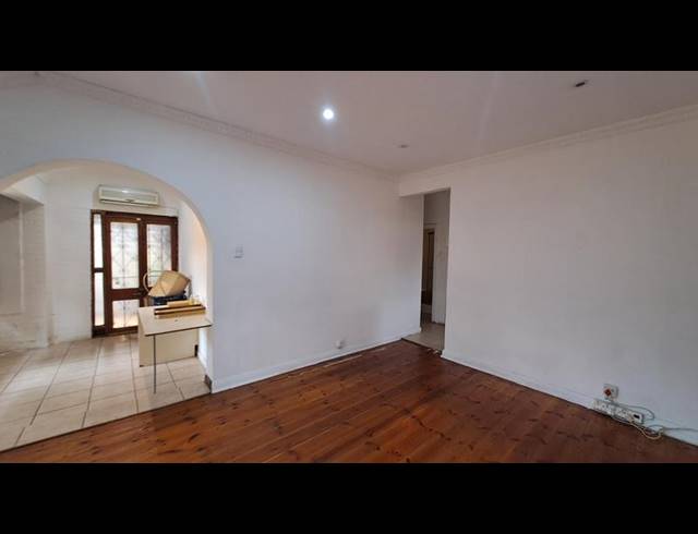 6 BEDROOM HOUSE FOR SALE IN MONTCLAIR